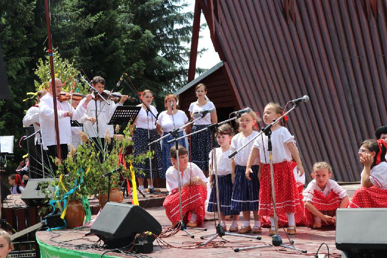 Folklórne dni - 25. detský folklórny festival pod Inovcom