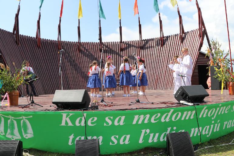 Folklórne dni - 25. detský folklórny festival pod Inovcom