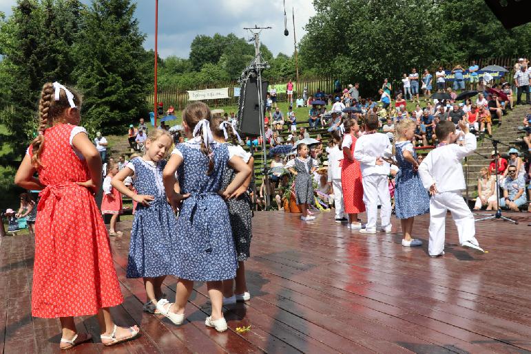 Folklórne dni - 25. detský folklórny festival pod Inovcom