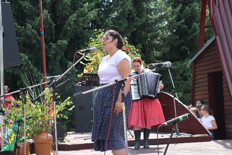 Folklórne dni - 25. detský folklórny festival pod Inovcom