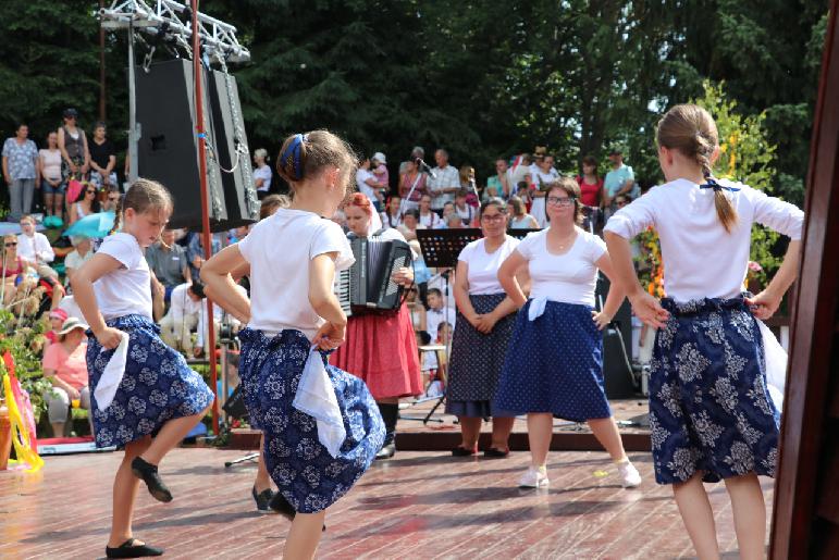 Folklórne dni - 25. detský folklórny festival pod Inovcom