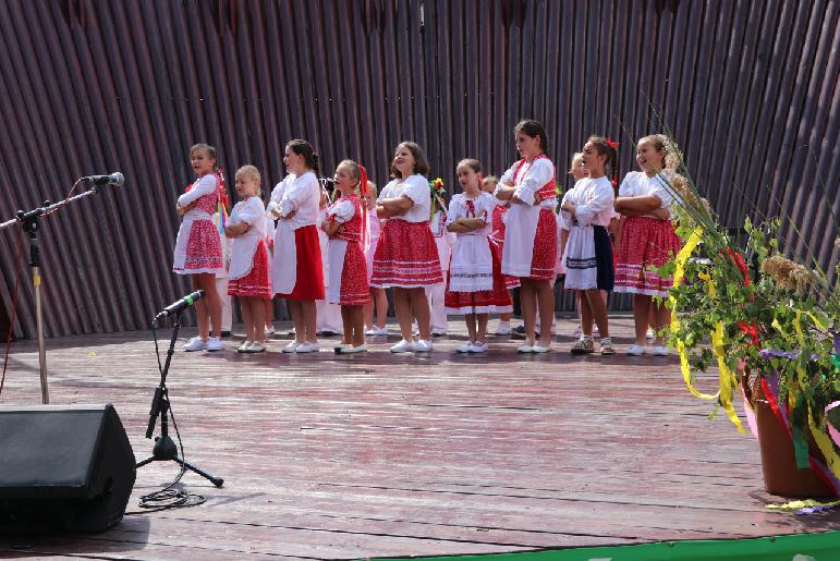 Folklórne dni - 25. detský folklórny festival pod Inovcom