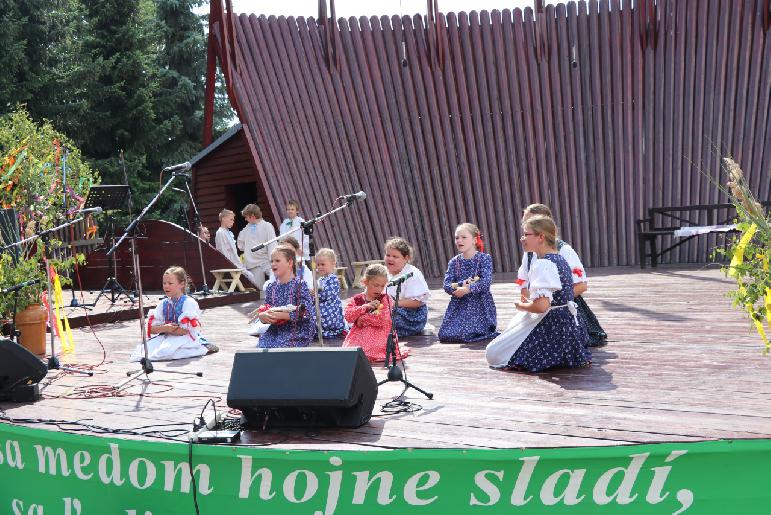 Folklórne dni - 25. detský folklórny festival pod Inovcom