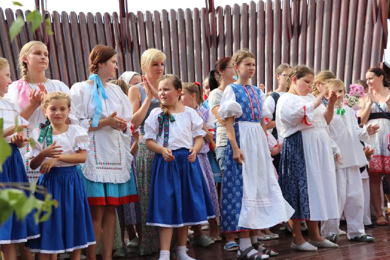 Folklórne dni - 25. detský folklórny festival pod Inovcom