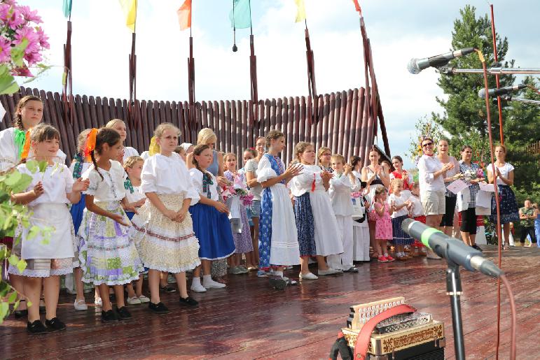 Folklórne dni - 25. detský folklórny festival pod Inovcom