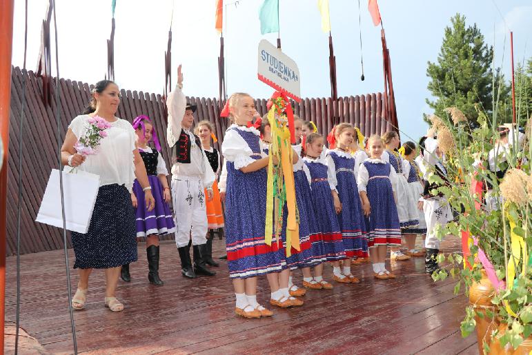 Folklórne dni - 25. detský folklórny festival pod Inovcom