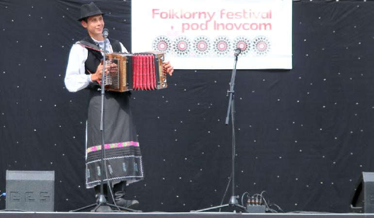 Folklórny festival Pod Inovcom 2021