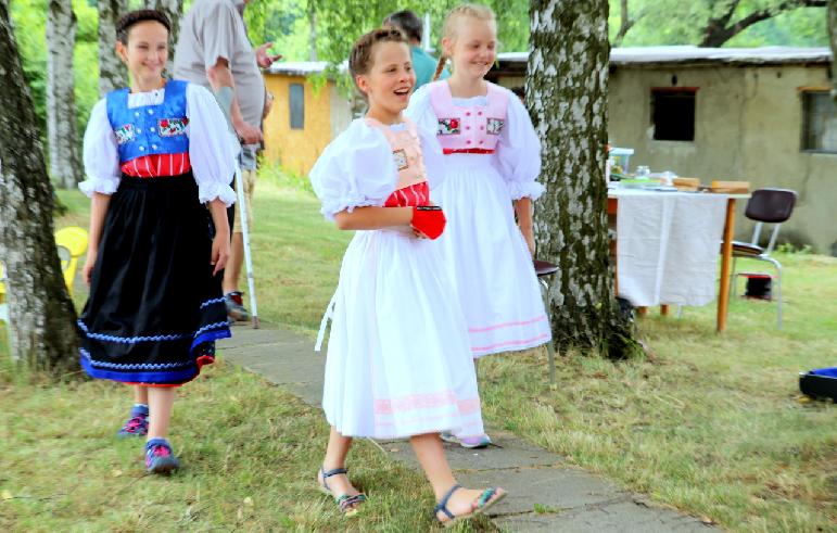 Folklórny festival Pod Inovcom 2021