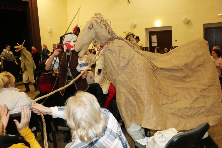 Večer s folklórom FAŠIANGY