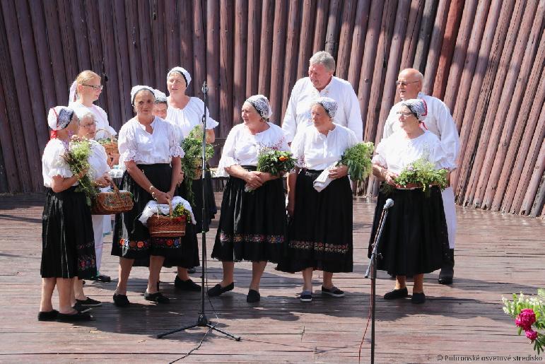 Folklórny festival Pod Inovcom 2022