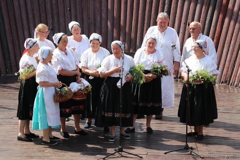 Folklórny festival Pod Inovcom 2022