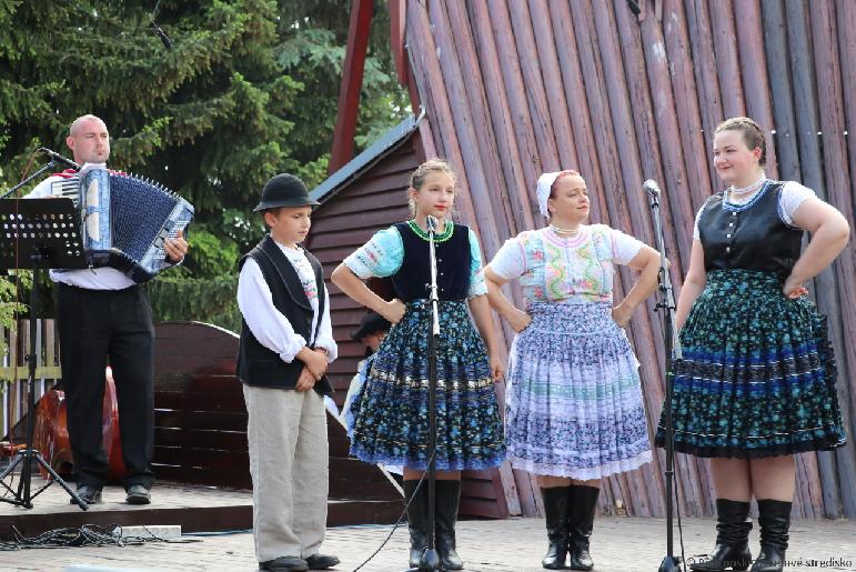 Folklórny festival Pod Inovcom 2022