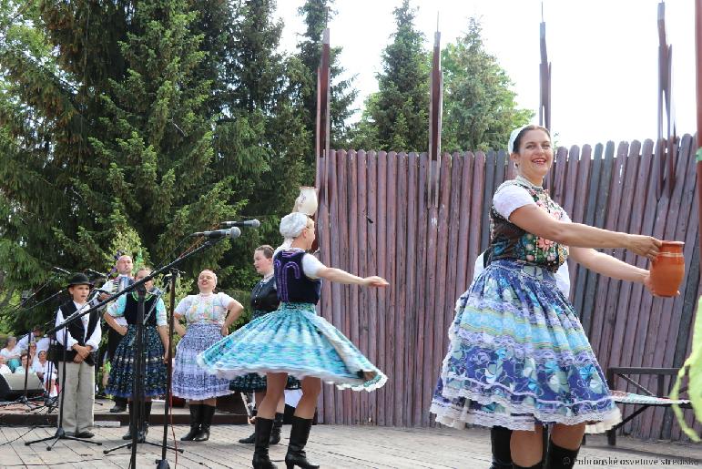 Folklórny festival Pod Inovcom 2022