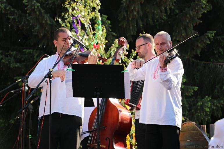 Folklórny festival Pod Inovcom 2022