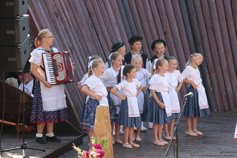 Folklórny festival Pod Inovcom 2022