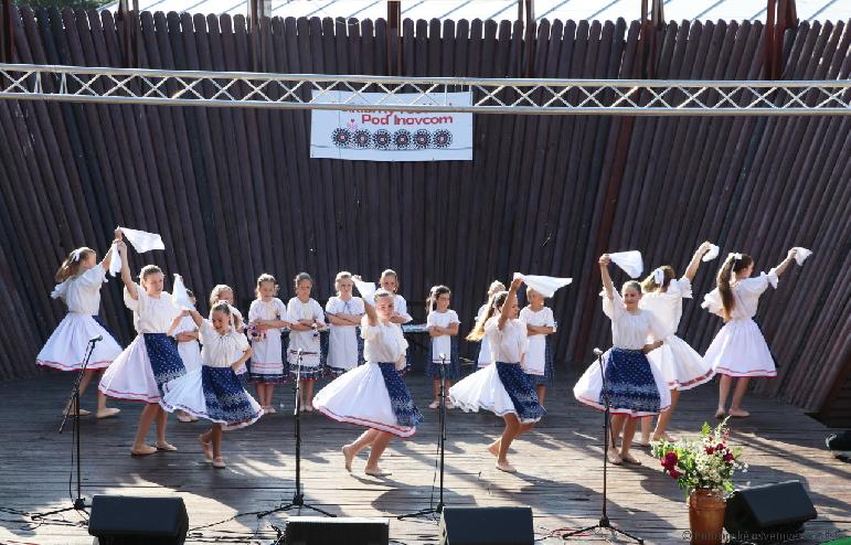 Folklórny festival Pod Inovcom 2022