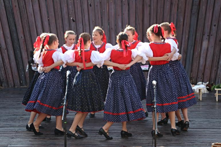 Folklórny festival Pod Inovcom 2022