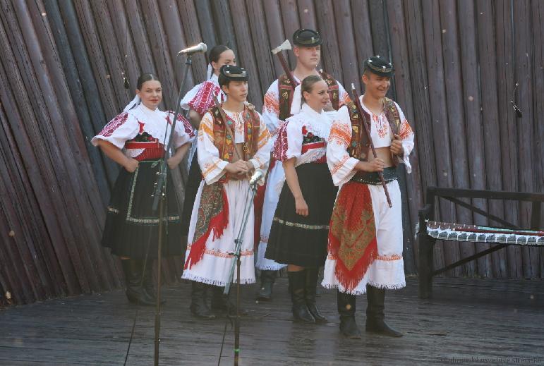 Folklórny festival Pod Inovcom 2022