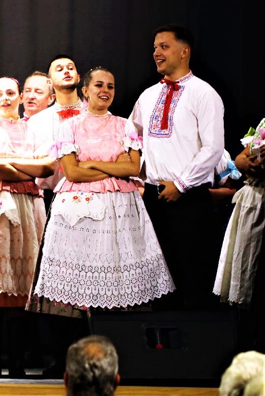 Večery s folklórom Dožinky