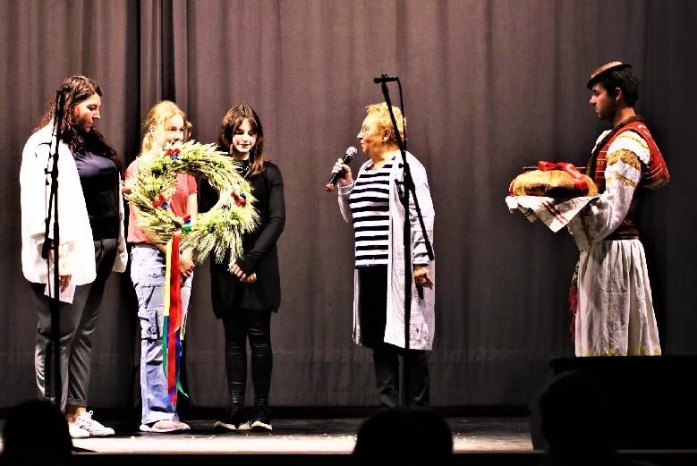 Večery s folklórom Dožinky