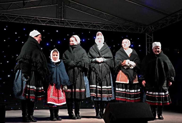 Večery s folklórom Čas vianočný