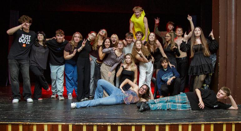 Žiarska divadelná jeseň detí a mládeže / Prednášam, hrám teda som... 2025