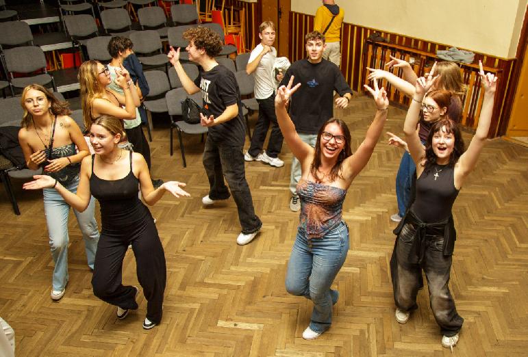 Žiarska divadelná jeseň detí a mládeže / Prednášam, hrám teda som... 2025