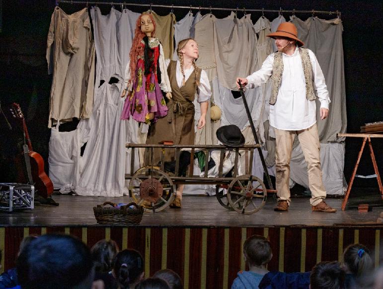 Žiarska divadelná jeseň detí a mládeže / Prednášam, hrám teda som... 2025