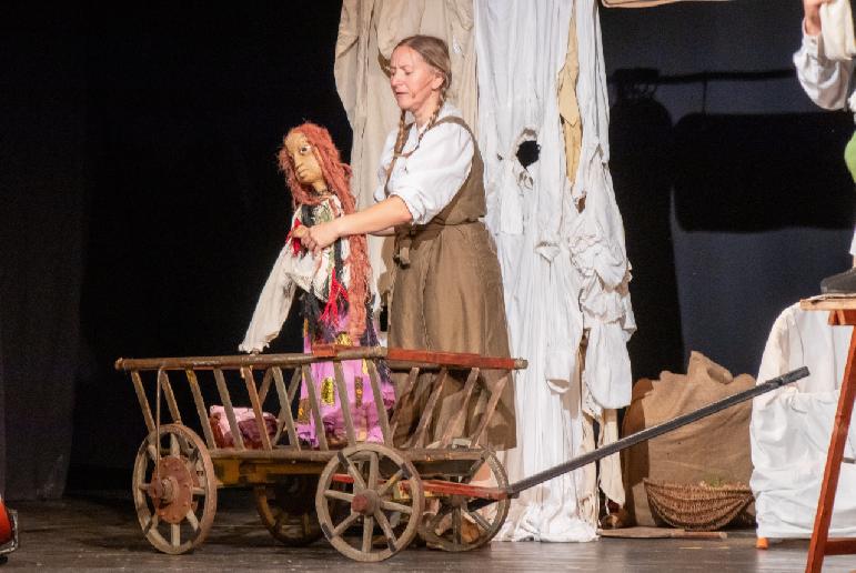 Žiarska divadelná jeseň detí a mládeže / Prednášam, hrám teda som... 2025