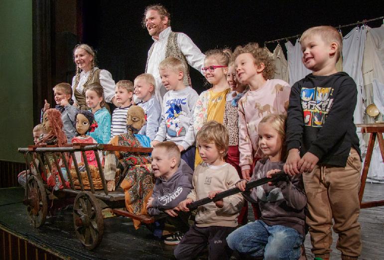 Žiarska divadelná jeseň detí a mládeže / Prednášam, hrám teda som... 2025