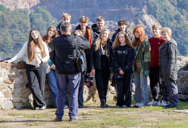 Žiarska divadelná jeseň detí a mládeže / Prednášam, hrám teda som... 2025