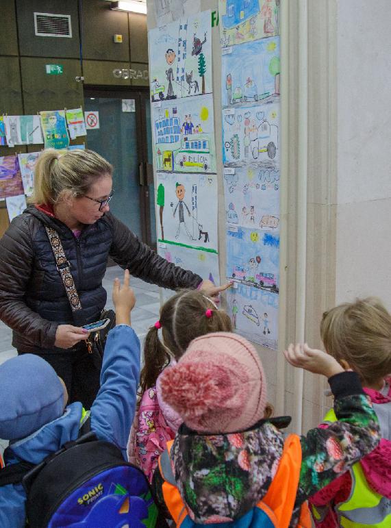 Polícia známa - neznáma 2025