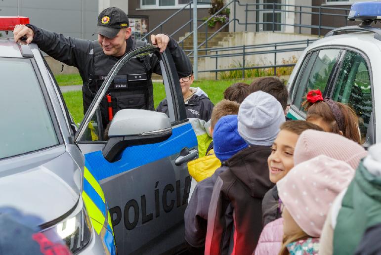 Polícia známa - neznáma 2025