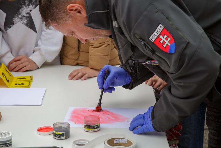 Polícia známa - neznáma 2025