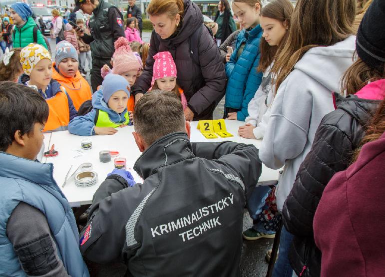 Polícia známa - neznáma 2025